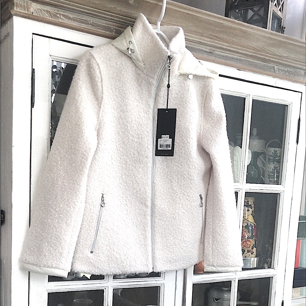 JUNGE White Sherpa Zip Up Jacket, S/36